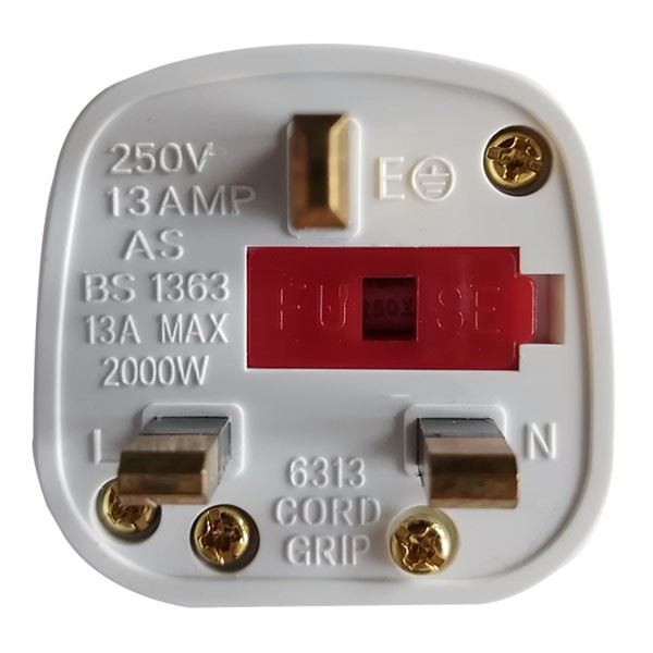 BS UK Type G Plug With 13A Fused And Power Switch